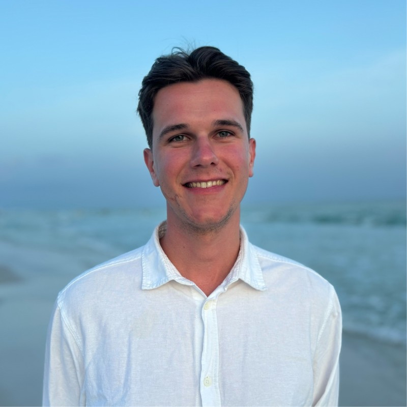 Jarni, oprichter van Zapsite